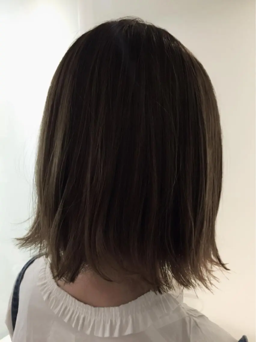 ショート カラー パーマ ヘアアレンジ 透明感カラー グレージュ ボブ 外ハネヘア カット ヘアカラー トリートメント ヘアセット ✨ハイクオリティ✨ 山本香也のヘアスタイル
