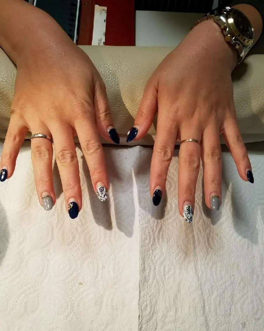 ネイル ＪＥＷＥＬ ＮＡＩＬのネイルデザイン