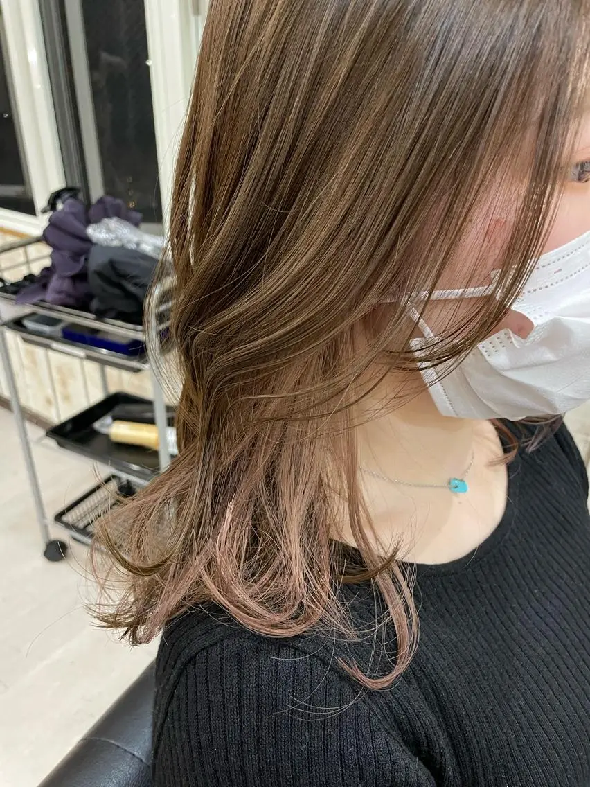 ミディアム カラー インナーカラー Mens cut Hannaのヘアスタイル