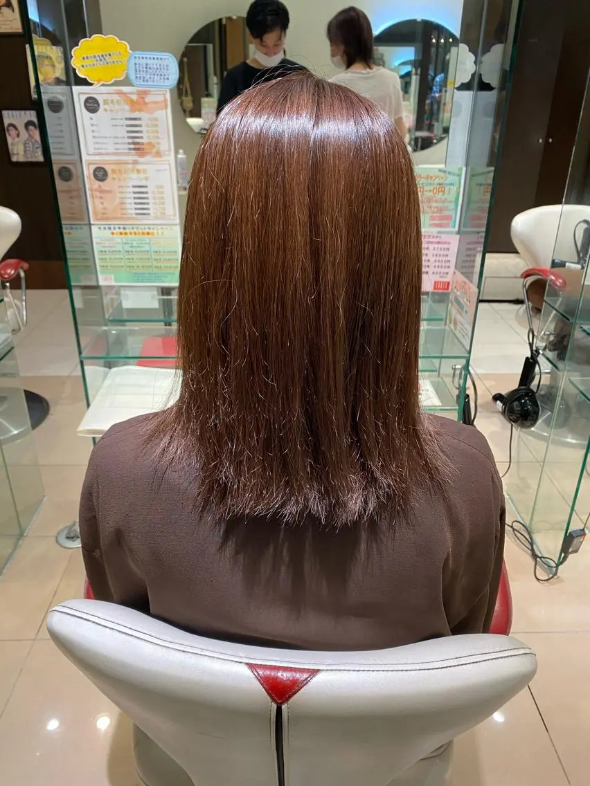ミディアム カラー 髪質改善・縮毛矯正 白根凌二のヘアスタイル