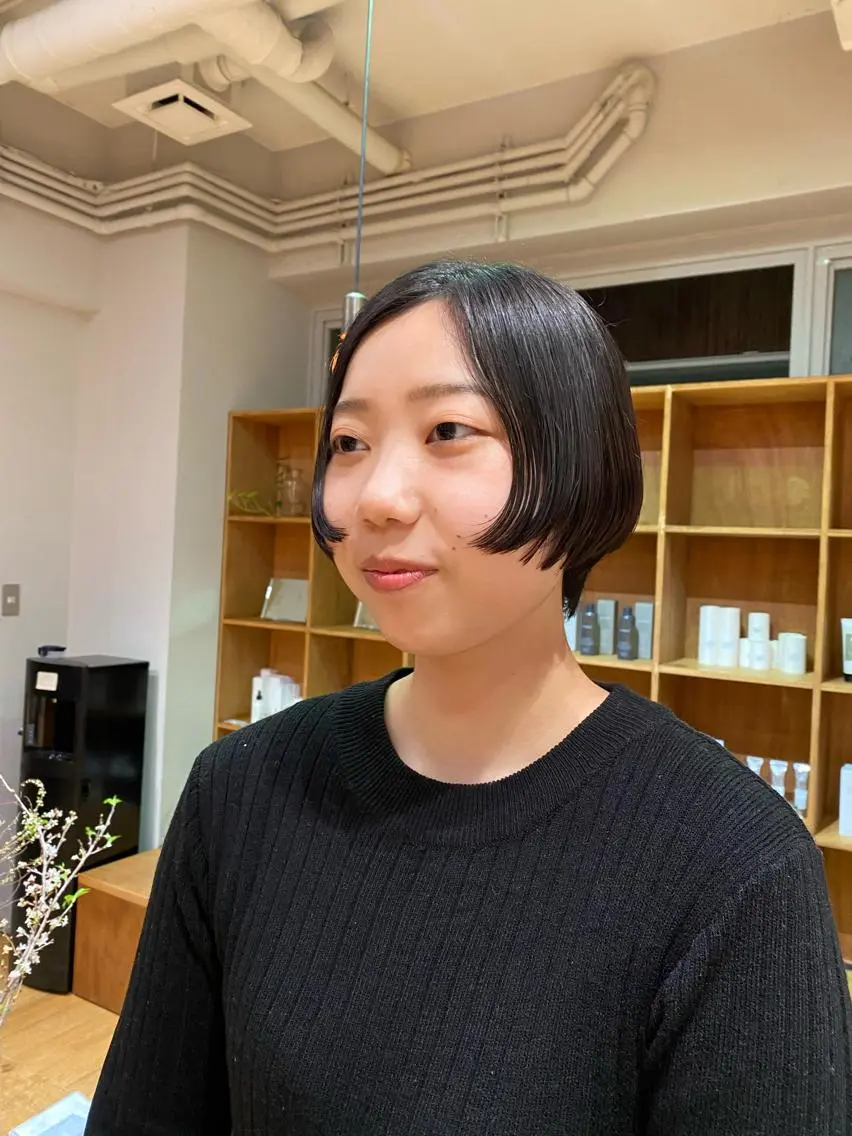 ショート 大人可愛い♡コテ巻き パーマ🌼杉田 萌恵のヘアスタイル