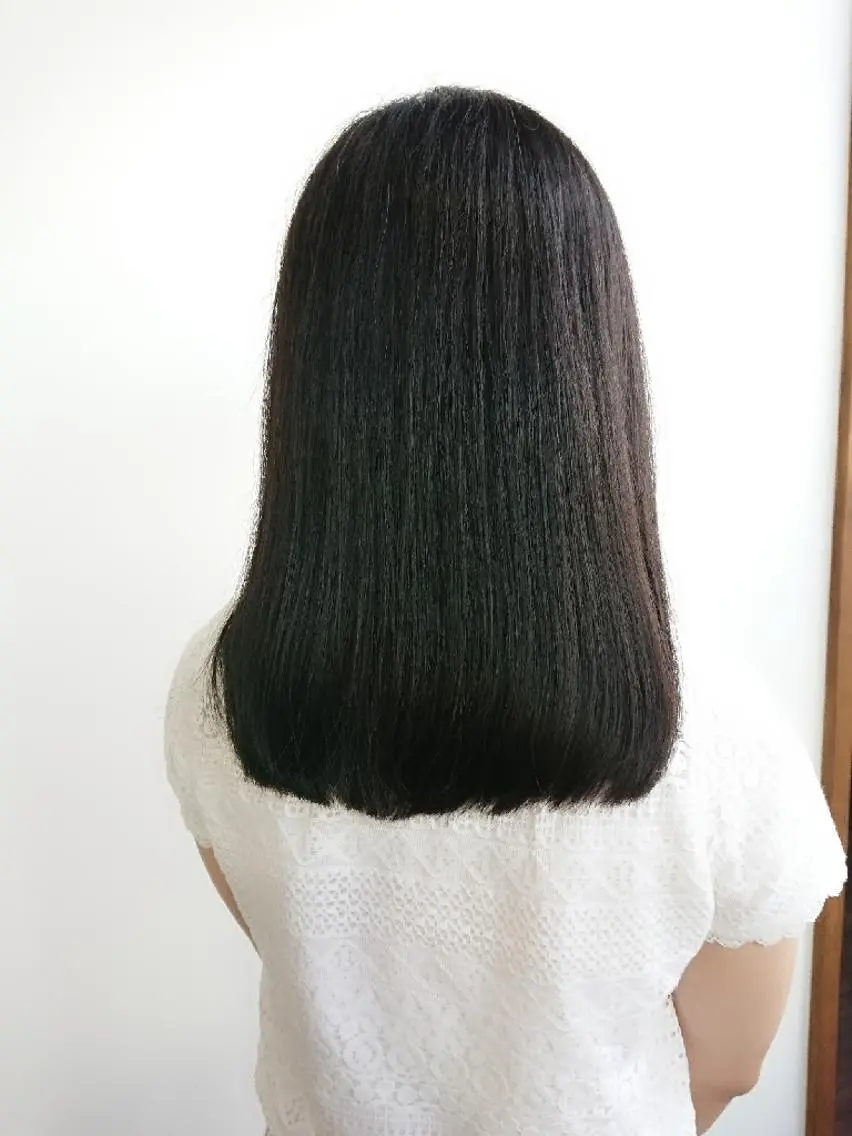ロング 佐野 真由美のヘアスタイル