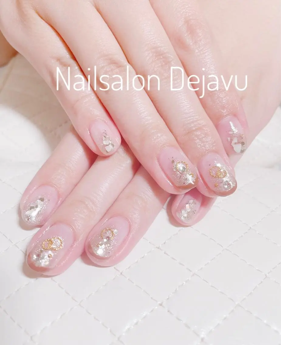 ネイル アートネイル ラメ(グリッター) ハンドネイル Nail salon Dejavu 🌿のネイルデザイン