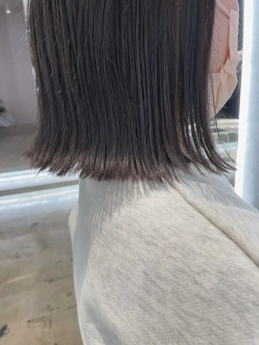 ミディアム カラー ハイライトカラー ハイライト カット ヘアカラー トリートメント 山下 千明のヘアスタイル