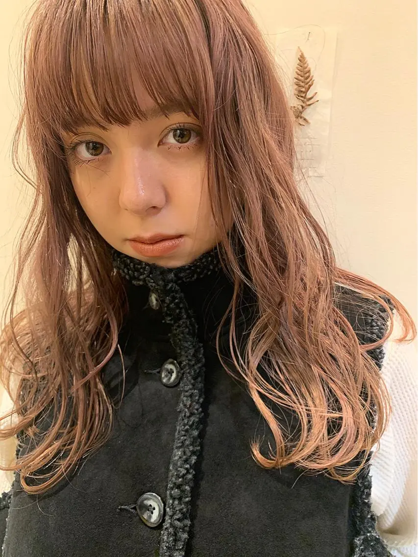 セミロング カラー ヘアカラー 透明感カラー👑 井上美乃里のヘアスタイル