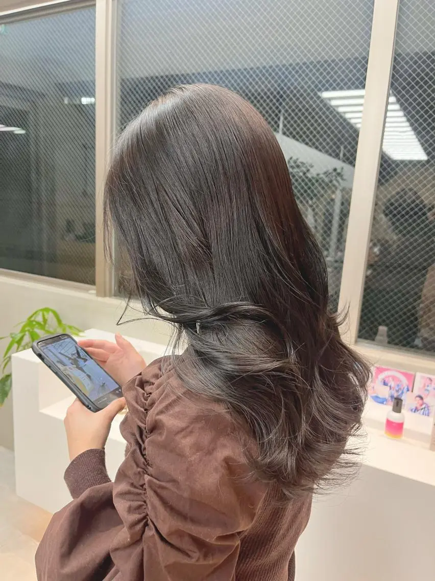 カラー ayaka♡ 柔らかカラーのヘアスタイル