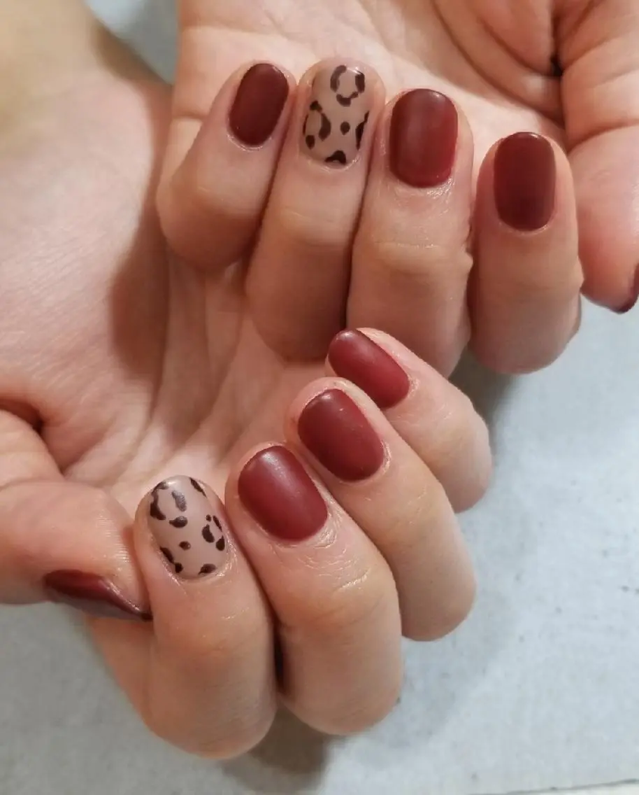 ネイル アートネイル ワンカラーネイル nijiiro🌈 サトウのネイルデザイン