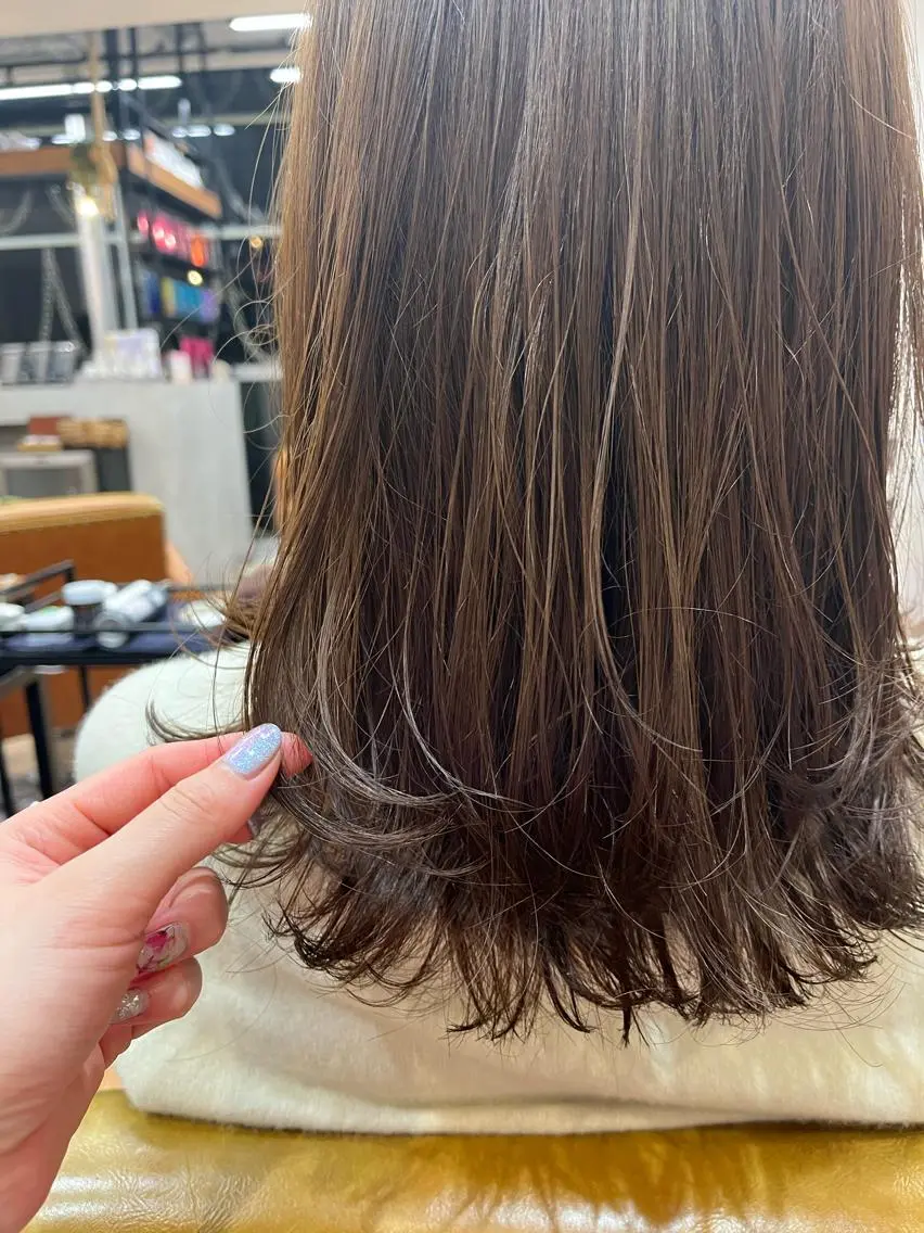 ミディアム カラー ✨艶髪✨ 奈須晴香のヘアスタイル