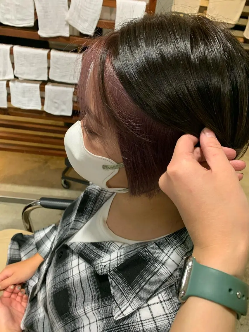 ショート カラー ミストバング 黒髪 ブリーチ  フェイスフレーミング ピンクカラー ☻BRAVE柏東口店 わたなべ りこ☻のヘアスタイル