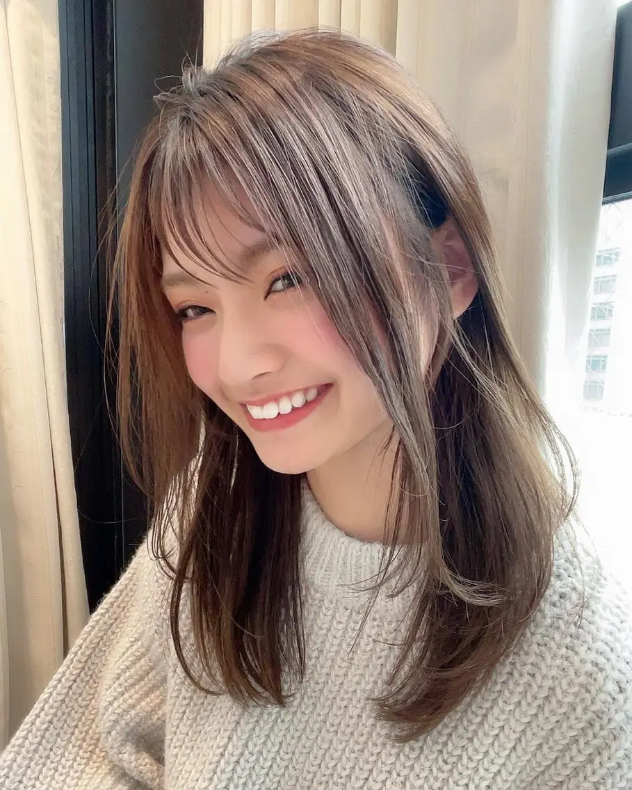 ミディアム カット トリートメント 酒井 里穂のヘアスタイル
