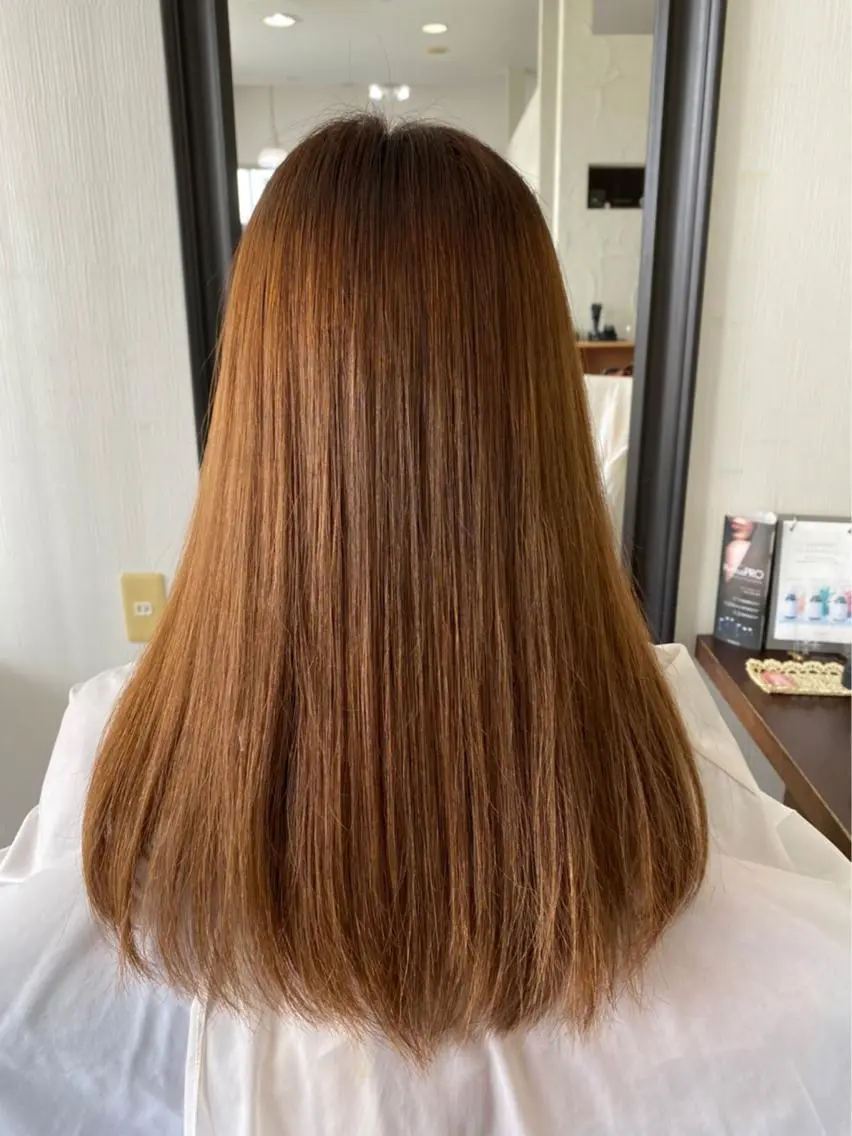 ロング カラー 阿久津 泰幸のヘアスタイル