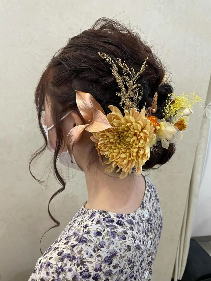 セミロング ヘアアレンジ 成人式 🦋高瀬寛菜🦋 韓国レイヤーのヘアスタイル