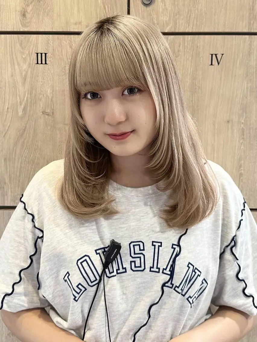 ロング ボブ ハイライト 髪質改善 韓国風ヘア レイヤーカット .5 by soleil 小松店のヘアスタイル