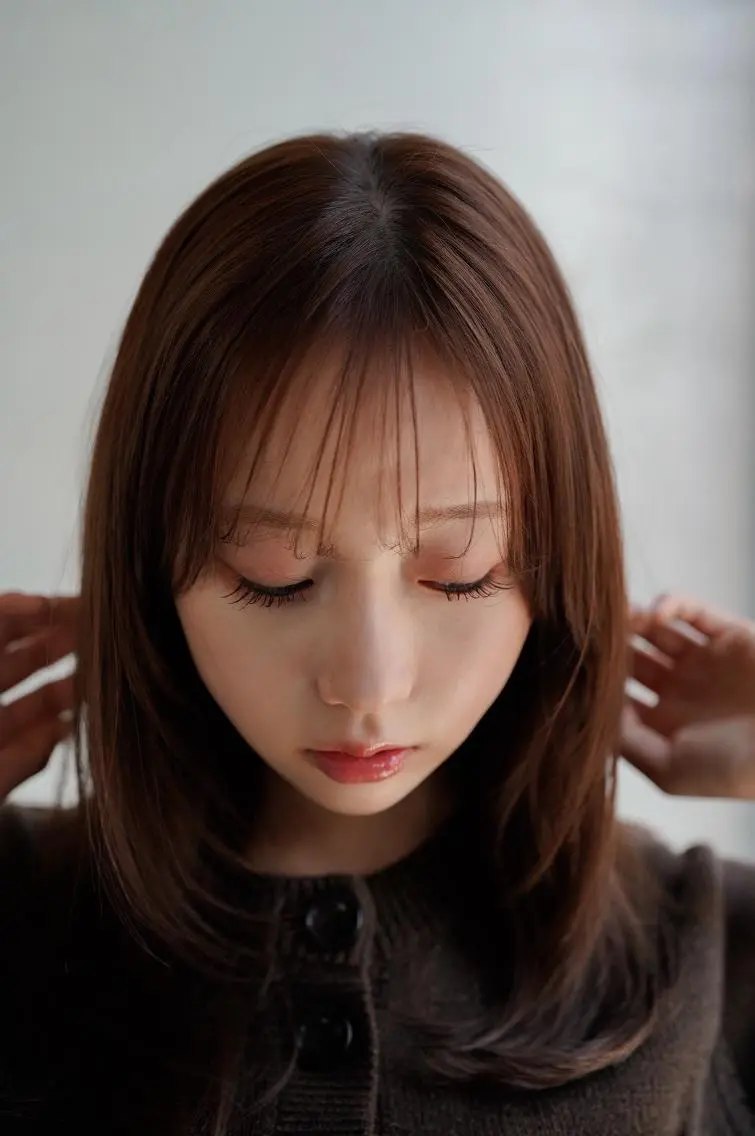 セミロング navile GINZAのヘアスタイル