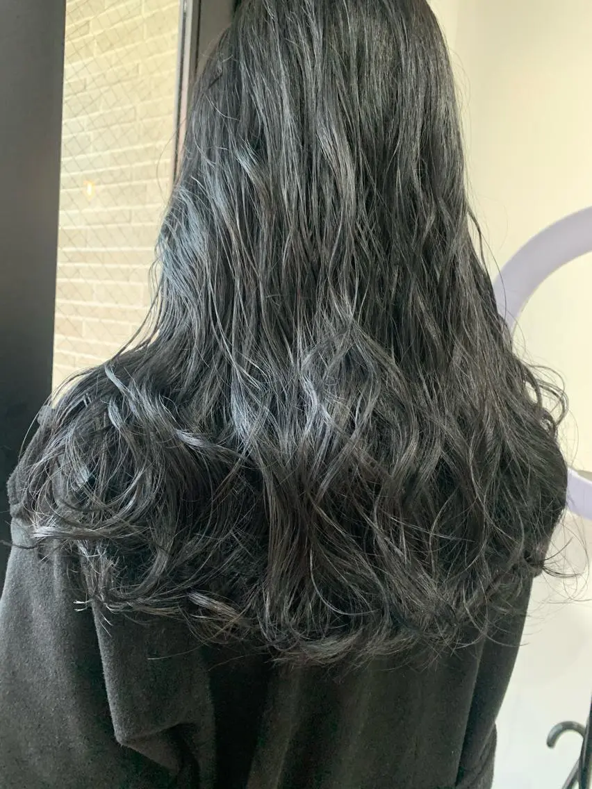 ロング カラー ヘアアレンジ カット ヘアカラー トリートメント kei🤎ベージュ /透明感カラー/博多のヘアスタイル