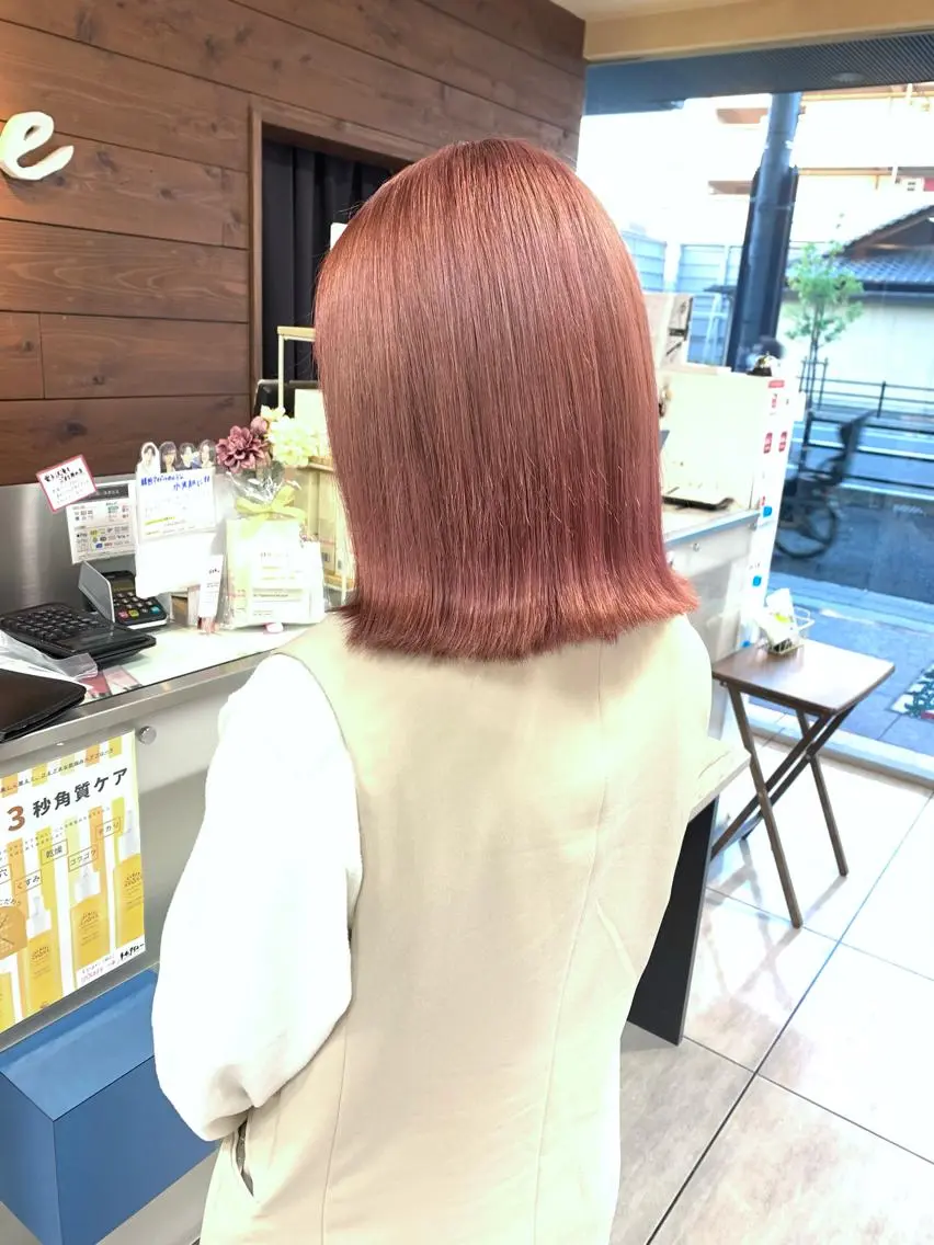 ショート ヘアカラー レイヤー/艶髪カラー 森本くるみのヘアスタイル