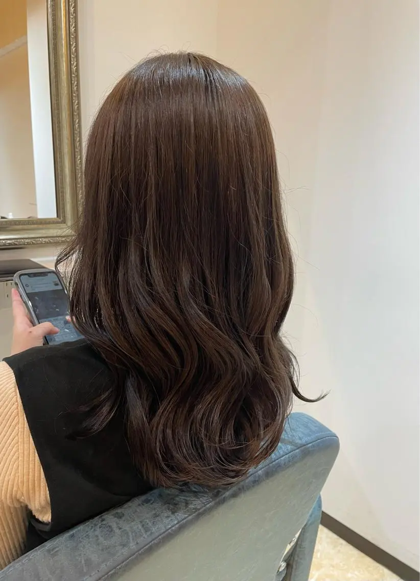 セミロング カラー ヘアアレンジ トリートメント ゆうか 紬麦by laughneluのマツエク・マツパデザイン