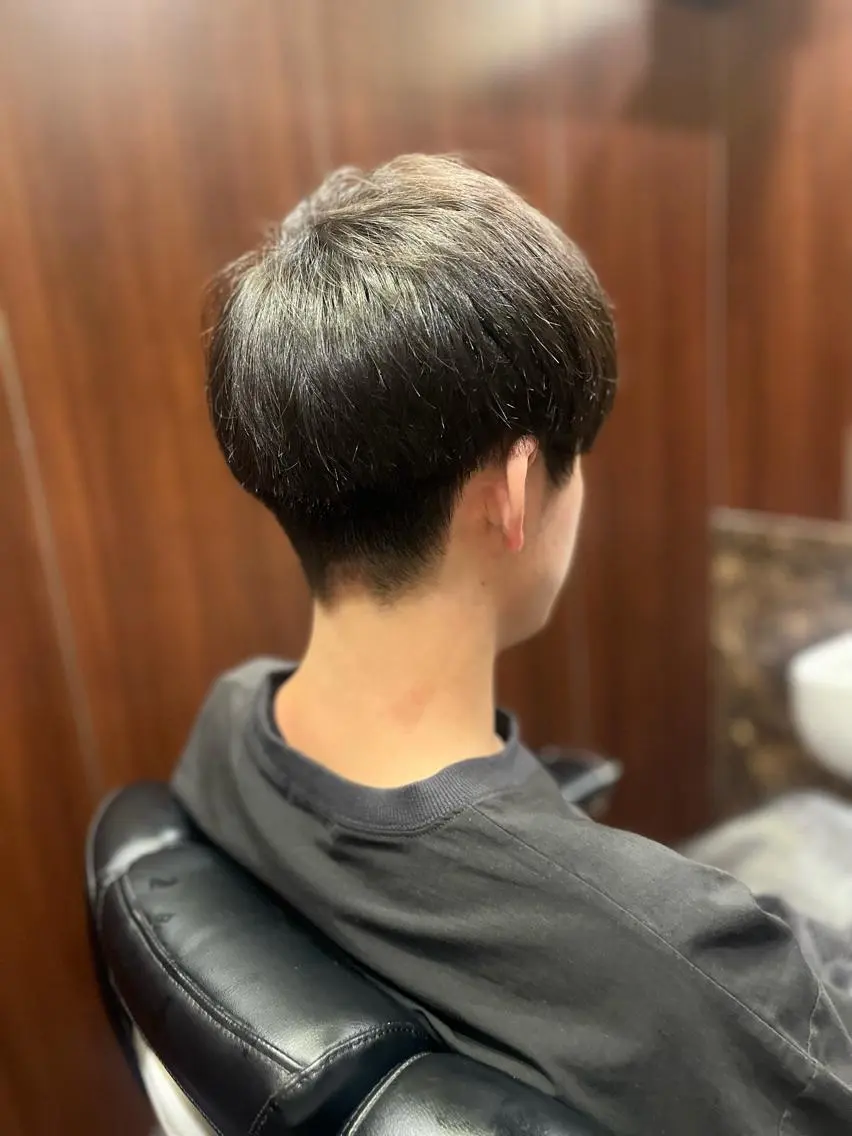 ミディアム 新宿💈カットモデル メンズカットのヘアスタイル