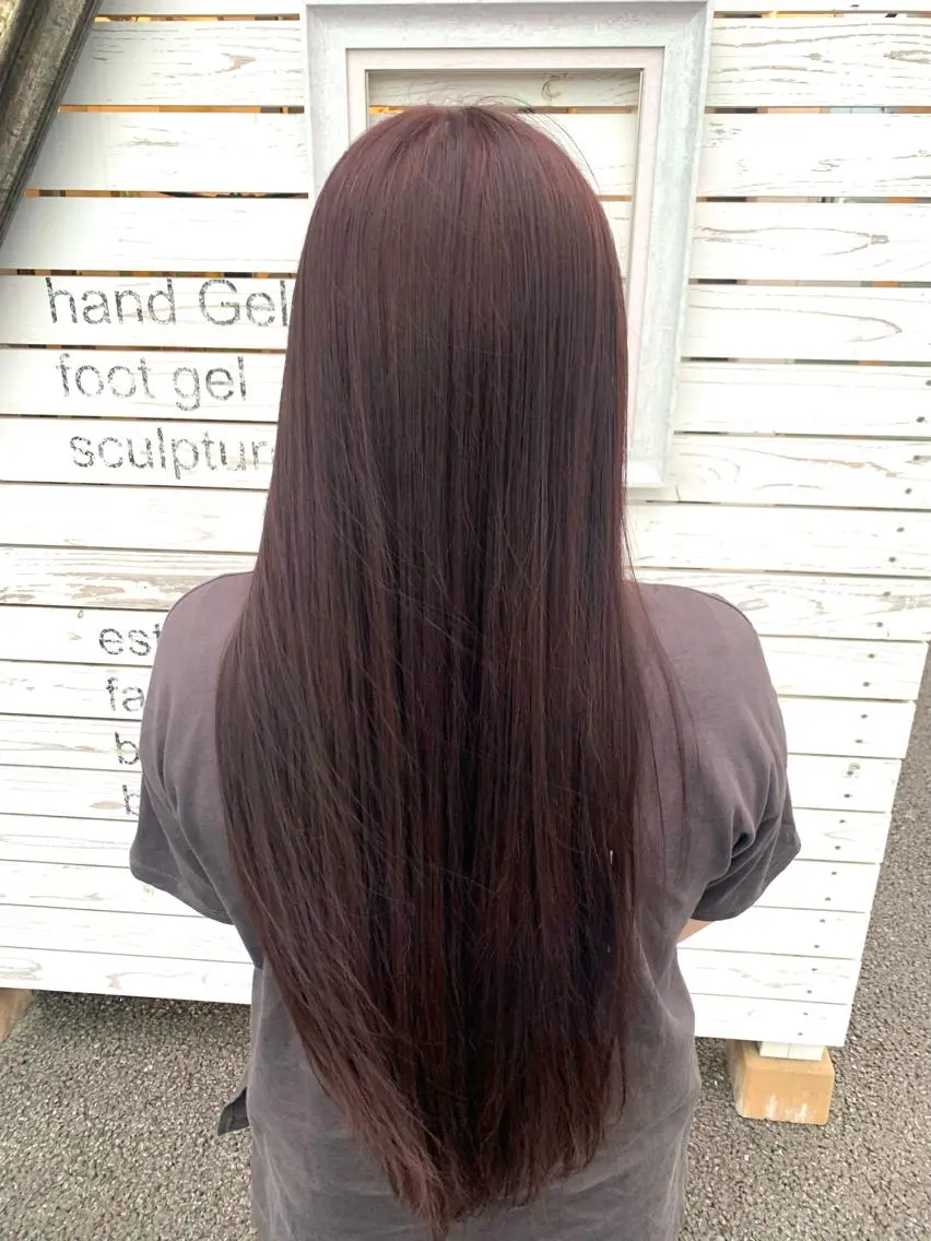 カラー 伊藤 由妃乃のヘアスタイル