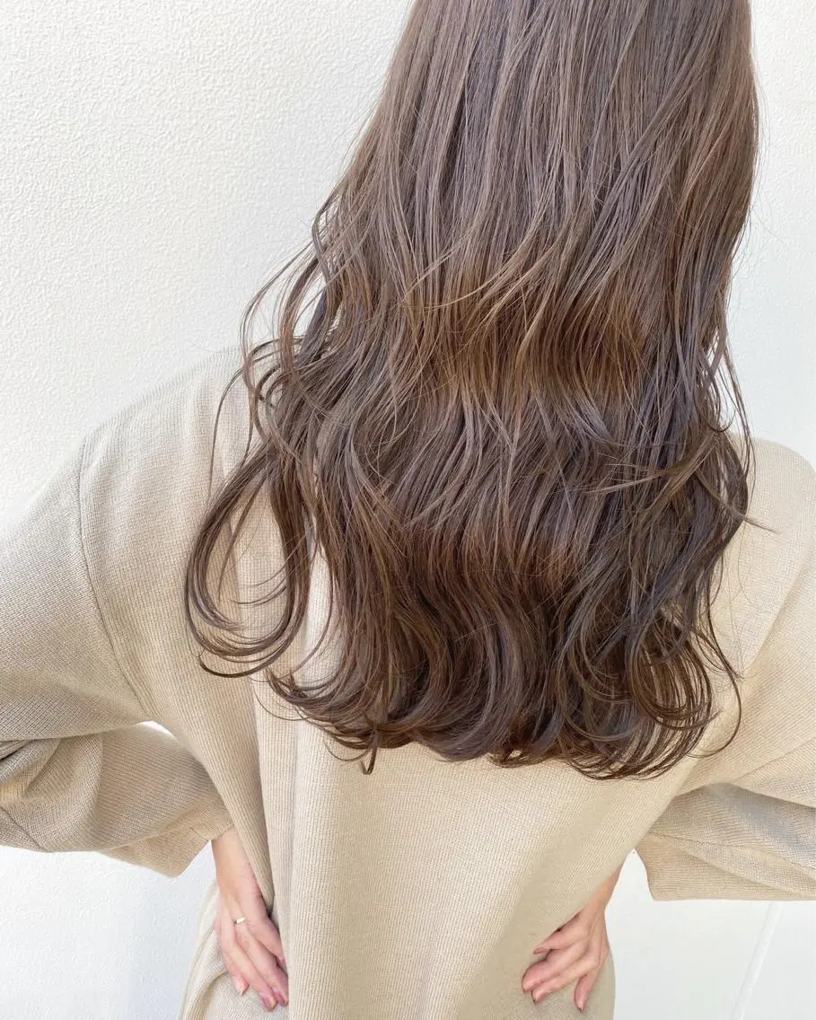 ロング 片桐 美海のヘアスタイル