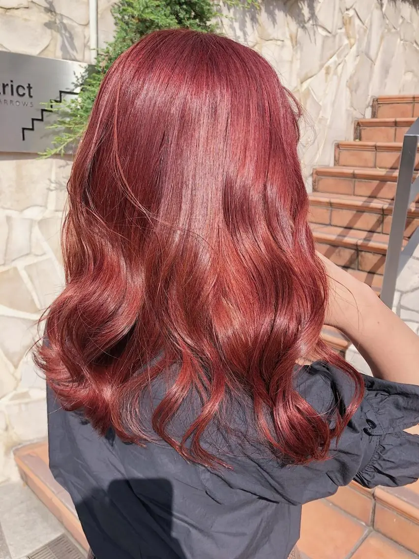 ロング カラー ベージュカラー ブリーチ ダブルカラー グレージュ ラベンダーカラー 💟Chloe原宿店 🩶ハイトーンのヘアスタイル