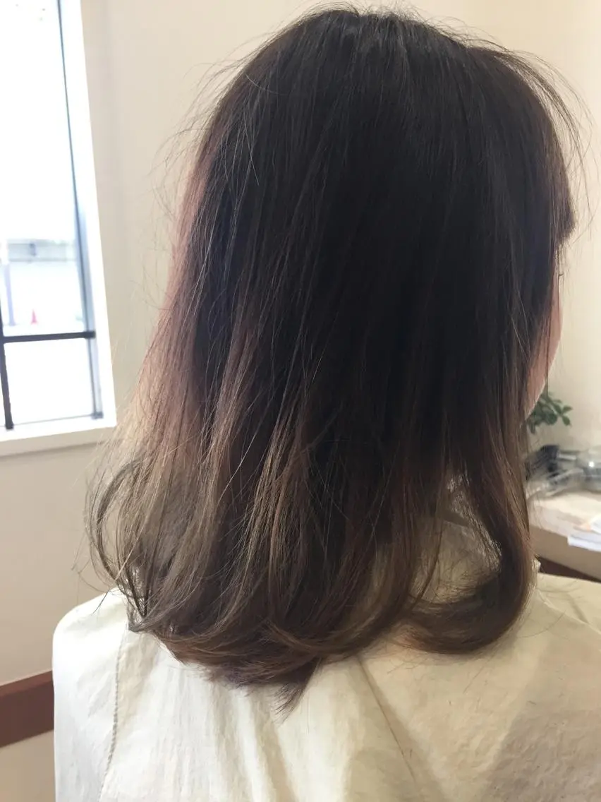 ミディアム カラー グラデーションカラー Lucet byNYNYのヘアスタイル