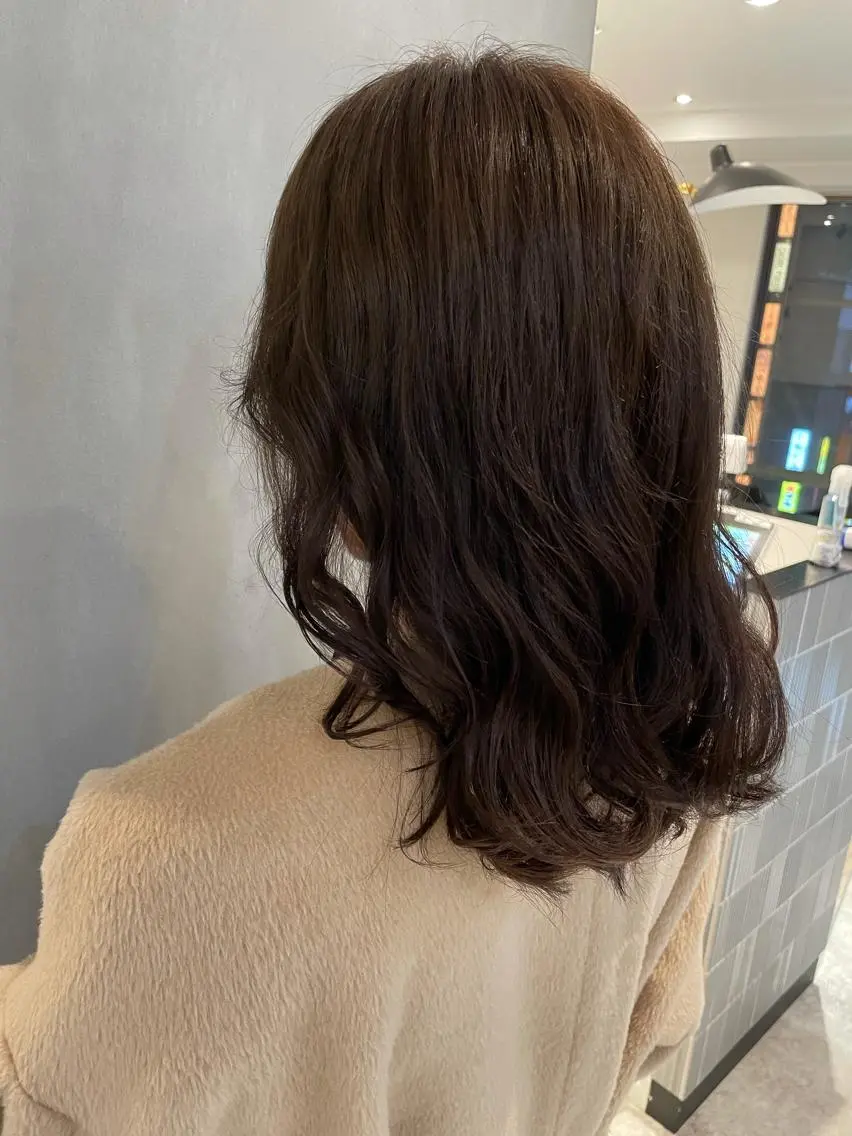 ミディアム 複雑履歴に対応ブリー チ無しダブルカラーのヘアスタイル