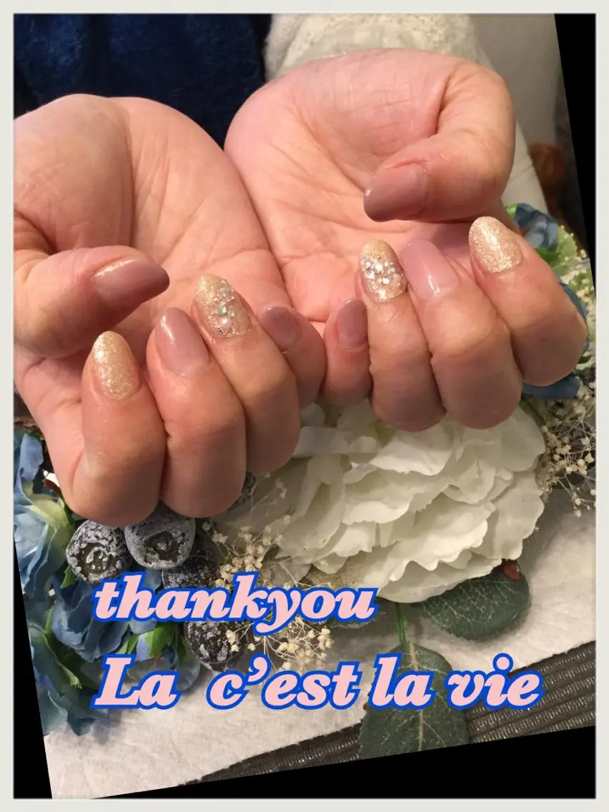 ネイル nailsalon ラセラヴィのネイルデザイン