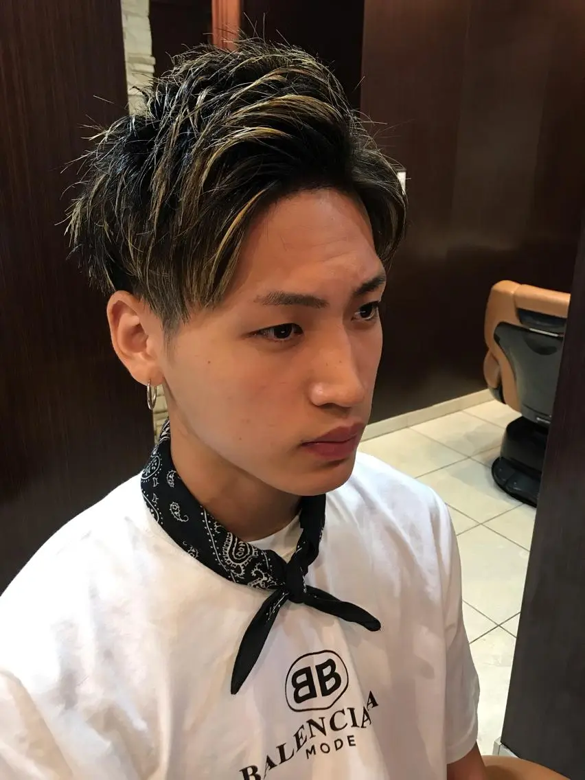 ショート 佐々木 宥人のヘアスタイル