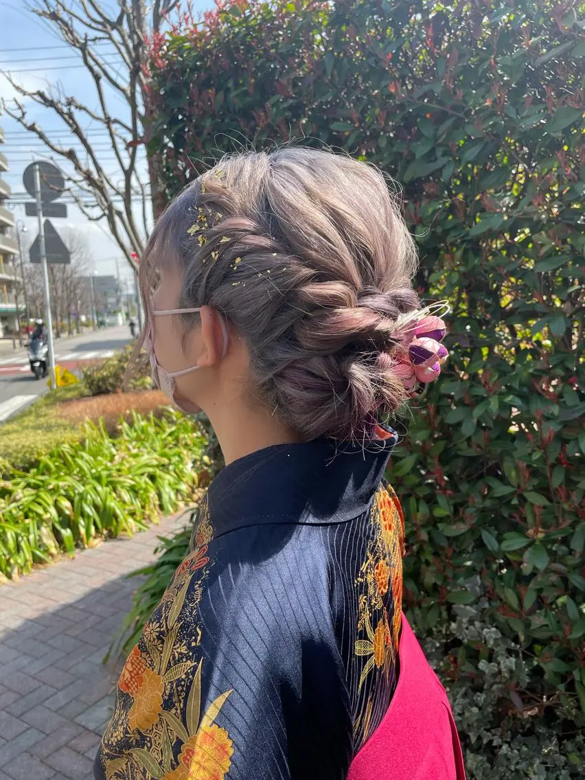 ヘアアレンジ LAVISH 大和店 emi･:*+のネイルデザイン