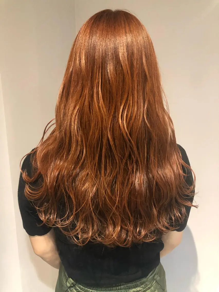 ロング カラー オレンジ ブリーチ👩‍🦳/ ‪✂︎MANAMIのヘアスタイル