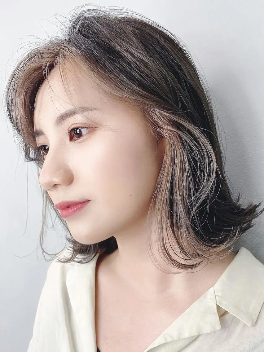 ミディアム カラー パーマ ヘアアレンジ ハイライトカラー ハイライト ITbyALBUM 浦和店のヘアスタイル