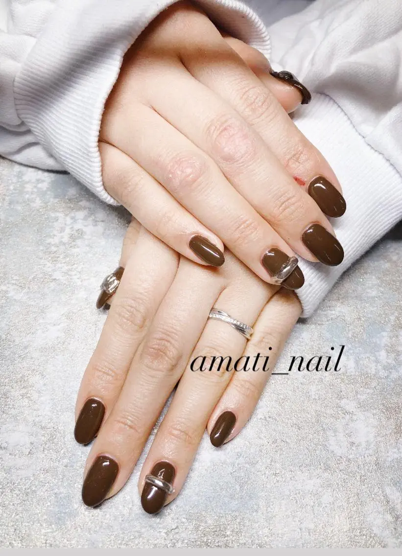 ネイル ワンカラーネイル シンプルネイル バレンタイン amati_nail TAKAKOのネイルデザイン