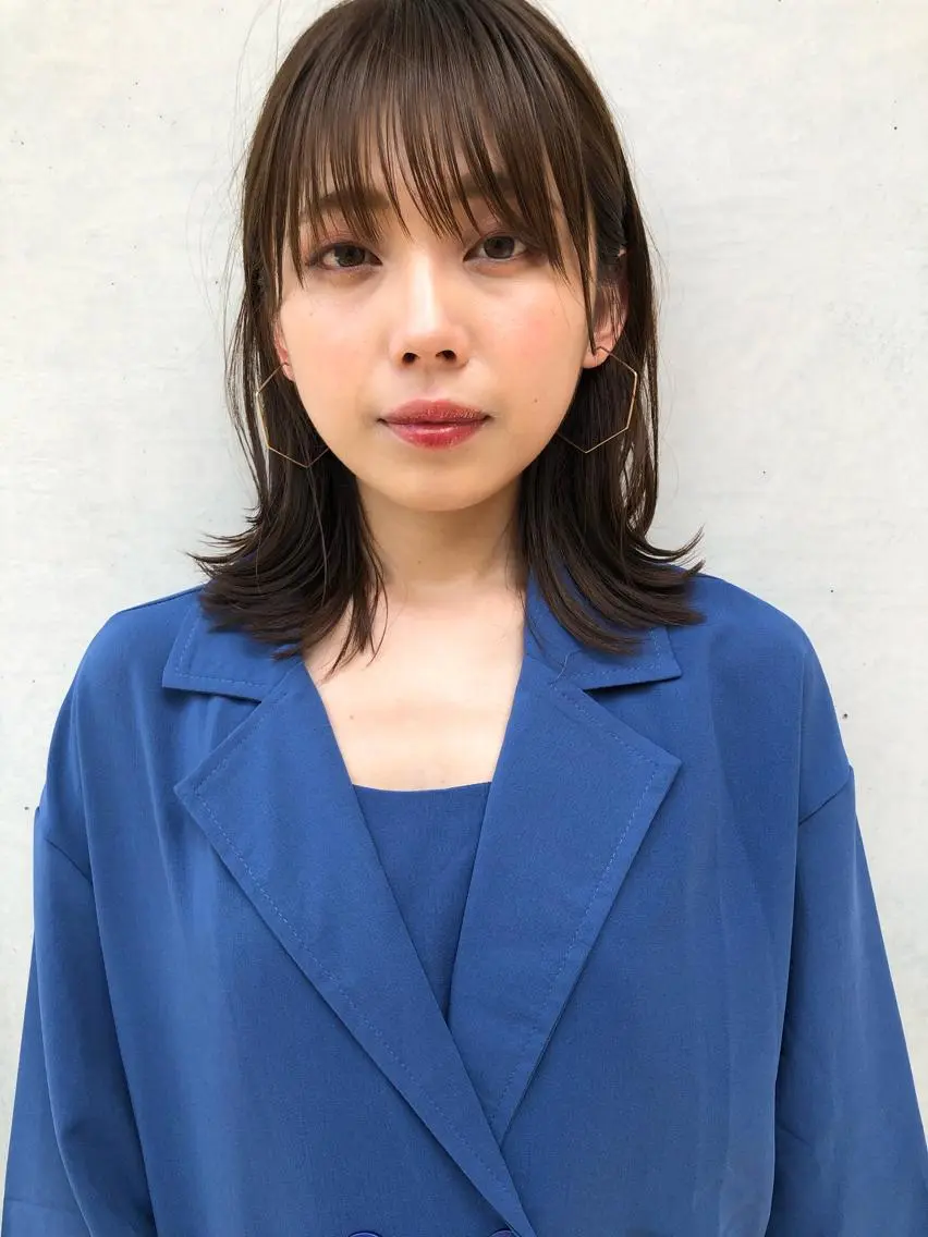ミディアム カラー ベージュカラー 透明感カラー ボブ 外ハネヘア 似合わせレイヤー 🇰🇷荒木洋文のヘアスタイル