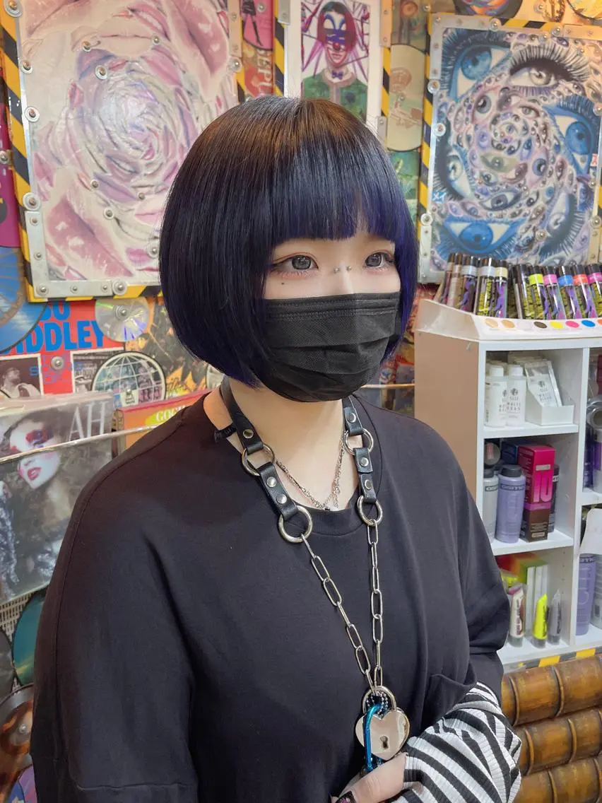 ショート カラー ヘアアレンジ ボブ 🌈派手髪エクステ ブレイズ🌈ひろとのヘアスタイル
