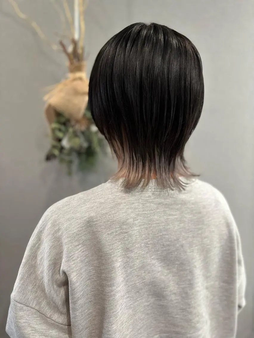 ショート カラー ミストバング 黒髪 ブリーチ  フェイスフレーミング インナーカラー K Harukaのヘアスタイル
