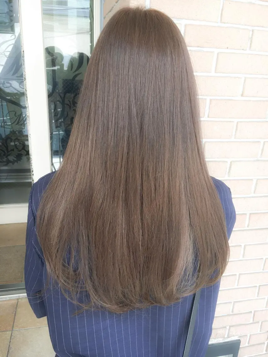 ロング カラー ベージュカラー ヌーディベージュ 北條 優輝のヘアスタイル