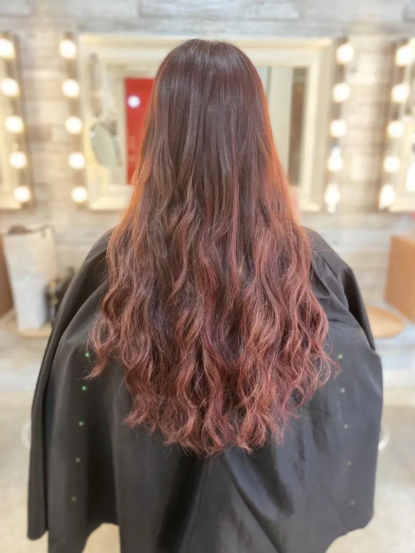 ロング カラー ヘアアレンジ ピンクカラー ロング エクステ Hair Make Salon ZEROのヘアスタイル
