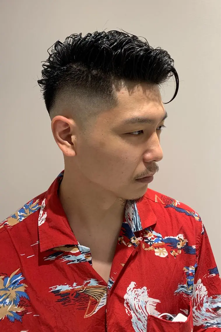 ショート パーマ メンズ フェードカット メンズパーマ スキンフェード カット ヘアカラー パーマ トリートメント 🎱メンズフェード 特化HYOGA🎱のヘアスタイル