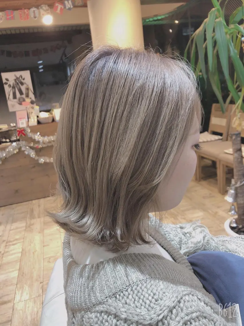 ミディアム カラー ベージュカラー ミルクティーベージュ 桜木町/西山竜一 /大人可愛い×美髪のヘアスタイル