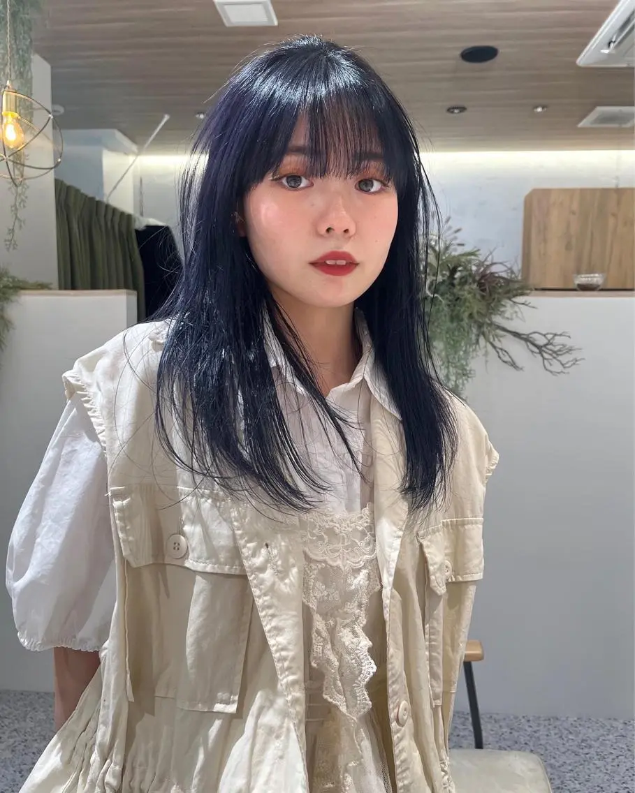 ロング カラー 黒髪 ブルーカラー ブルーブラック ヘアセット🎀パーマ Tsubasaのヘアスタイル