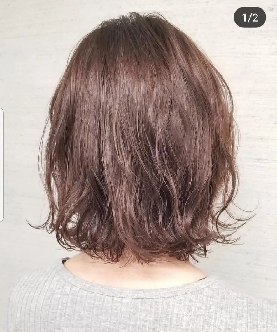 ミディアム 石井 静のヘアスタイル