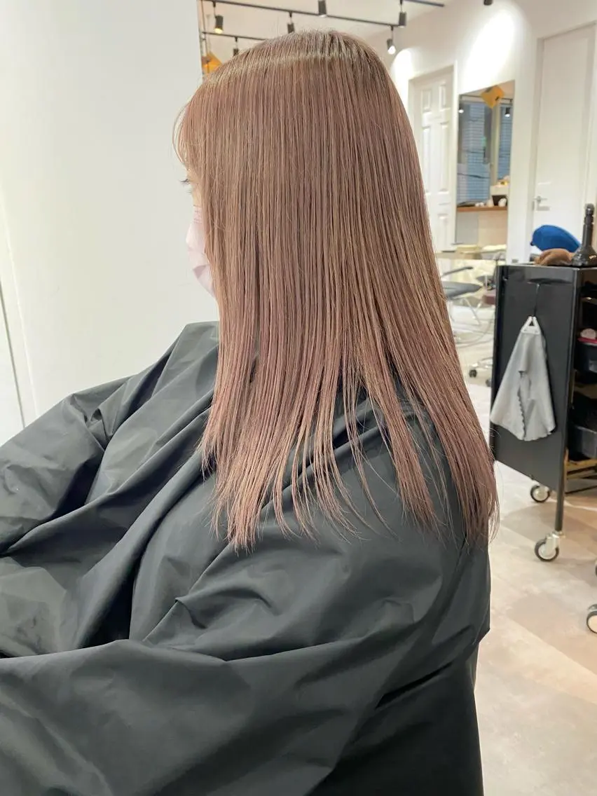 ロング カラー ベージュカラー ブリーチ ピンクカラー ピンクベージュ ヘアカラー トリートメント ブリーチ指名 NO1🌈SAKIのヘアスタイル
