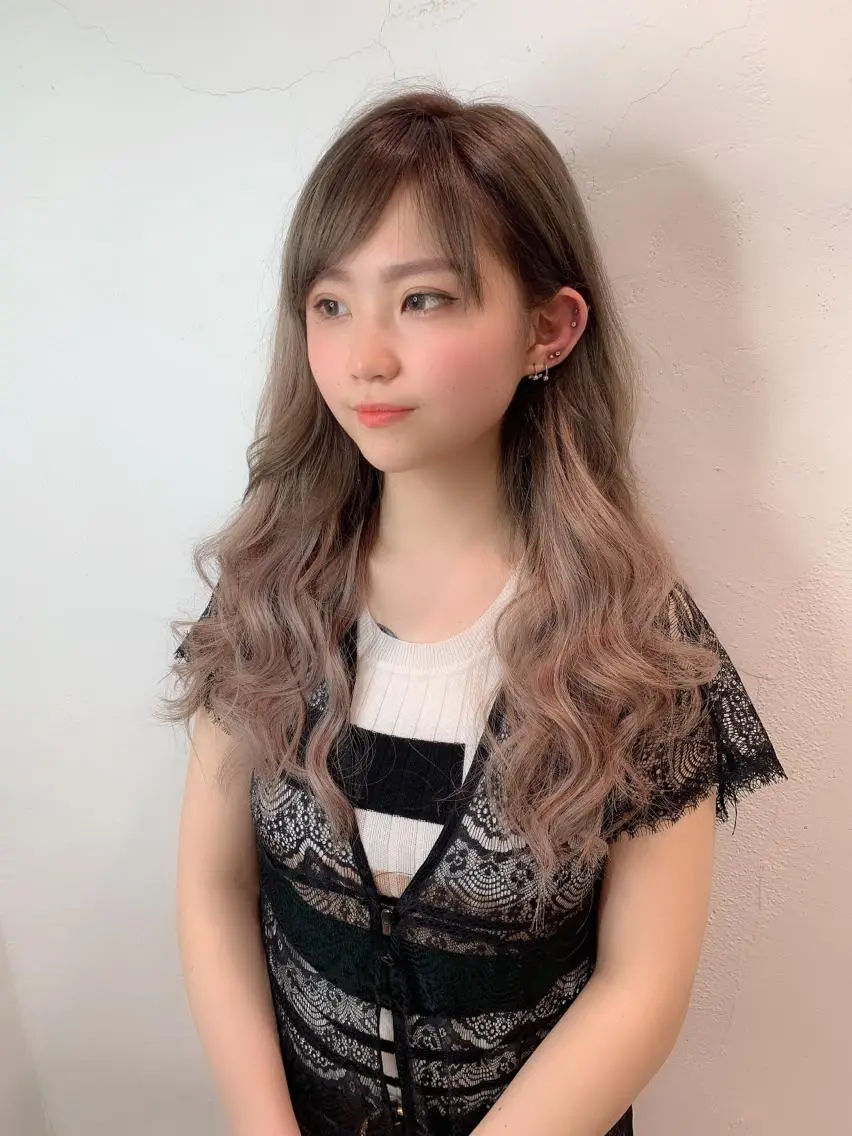 ロング カラー パーマ ヘアアレンジ メンズ まつげと眉 Meliaのマツエク・マツパデザイン