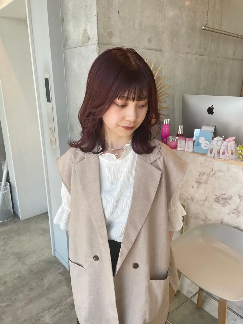 ミディアム ピンクブラウン カット shun 原宿/表参道のヘアスタイル