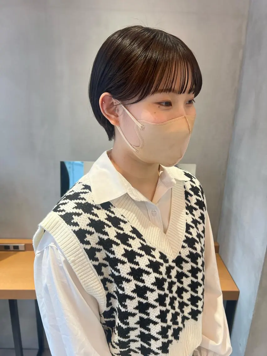 ショート 縮毛矯正ボブ&顔まわ レイヤー♡TOMOEのヘアスタイル