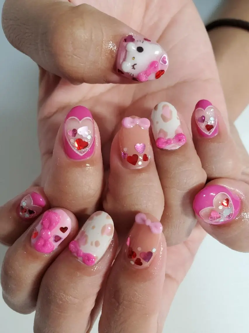 ネイル ･:*+.✳︎˚✧₊ MAKI NAILのネイルデザイン