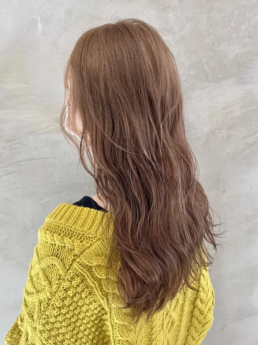 ロング カラー ブリーチ カット ヘアカラー トリートメント 🫧透明感カラー🫧 OIKAWAのヘアスタイル