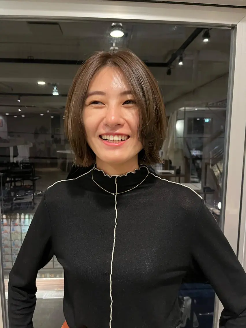 ショート カラー うる艶カラー/恵比寿 ベージュ/丸山陽平のヘアスタイル