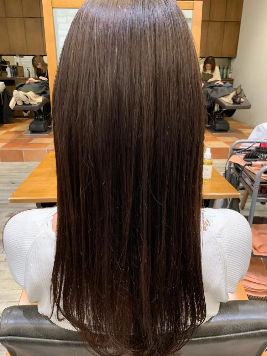 ロング 縮毛矯正 縮毛矯正 トリートメント 大人レイヤー×艶髪 小久保　春暁のヘアスタイル